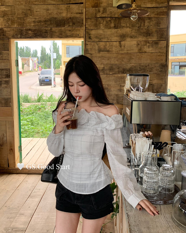 GS.GOOD START Korean Style Cloud Plaid Off-Shoulder Blouse