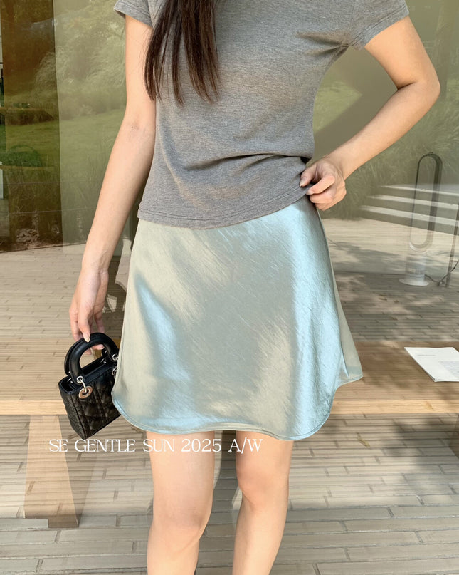 SE GENTLE SUN Refined Satin Drape Midi Skirt