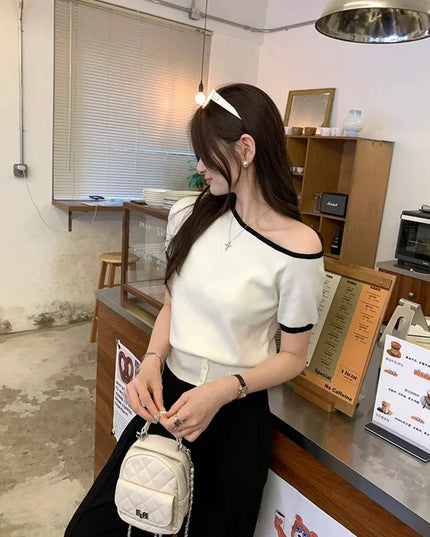 Y.JIA Asymmetrical Colorblock Slim-Fit Knit Top