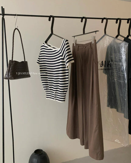 Y.JIA Asymmetrical Colorblock Slim-Fit Knit Top