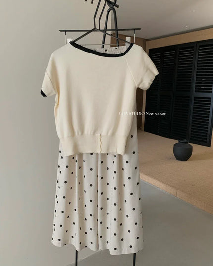 Y.JIA Asymmetrical Colorblock Slim-Fit Knit Top