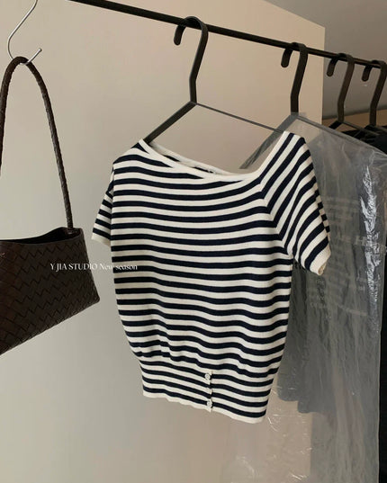 Y.JIA Asymmetrical Colorblock Slim-Fit Knit Top