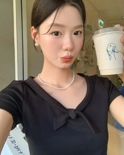 Y.JIA Sweet Bow-Tie Slim Fit Versatile Knit Top