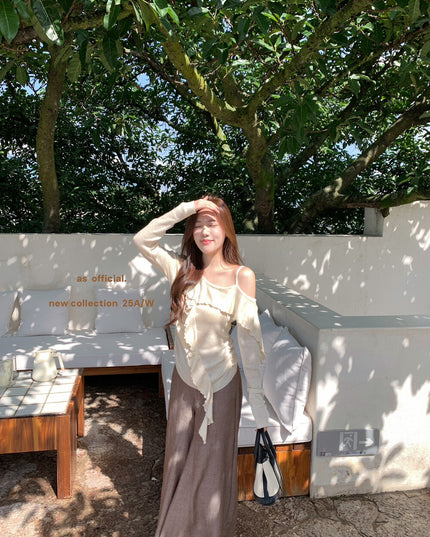 AS OFFICIAL One-Shoulder Knit Top with Ribbon & Ruched Waist