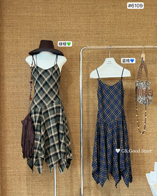 GS.GOOD START Retro Asymmetrical Plaid Cami Dress