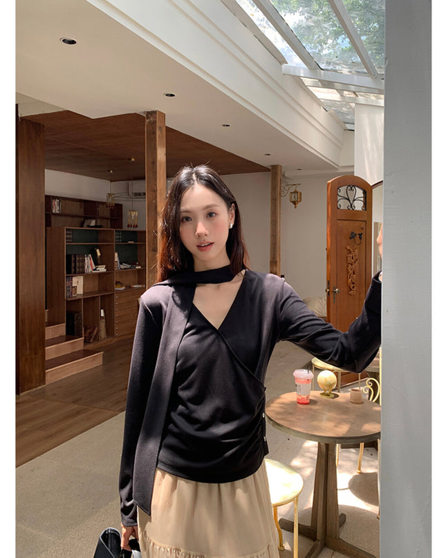 AIXILI Elegant V-Neck Ruched Knit Top with Flowing Tie