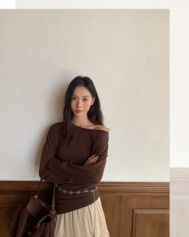 AIXILI Minimalist Asymmetrical Ruched Knit Top with Waist Chain