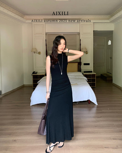 AIXILI Minimalist Ruched Seamless Layered Look Sleeveless Dress