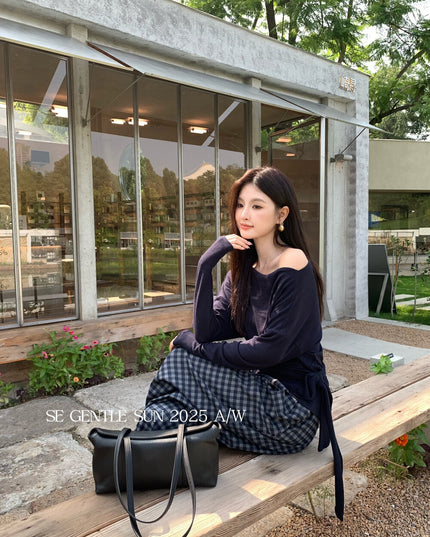 SE GENTLE SUN Relaxed Elegance Side-Tie Knit Top