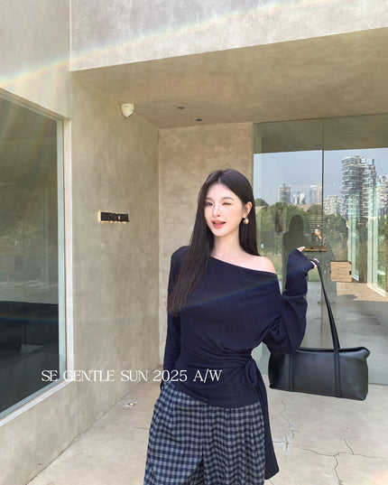 SE GENTLE SUN Relaxed Elegance Side-Tie Knit Top