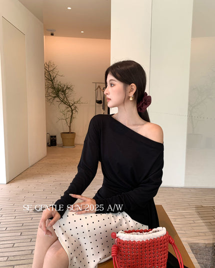 SE GENTLE SUN Relaxed Elegance Side-Tie Knit Top