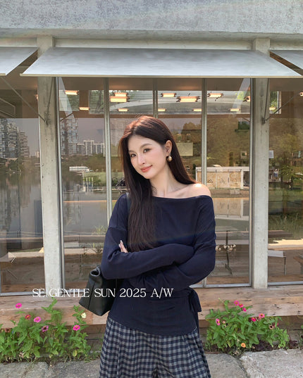 SE GENTLE SUN Relaxed Elegance Side-Tie Knit Top
