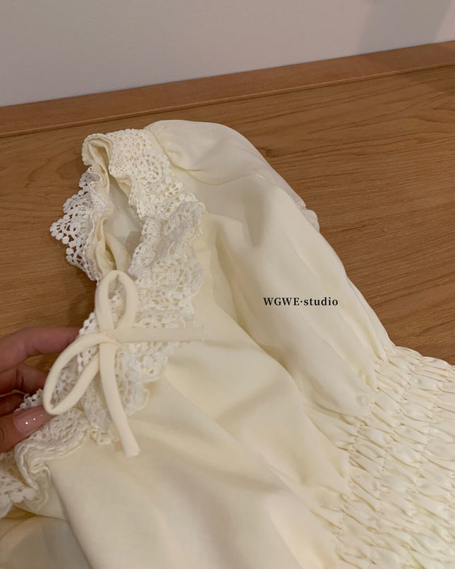 WGWE Youthful Ruffle Puff Sleeve Chiffon Blouse