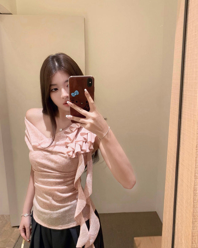WGWE Ruched Drape Ribbon Top