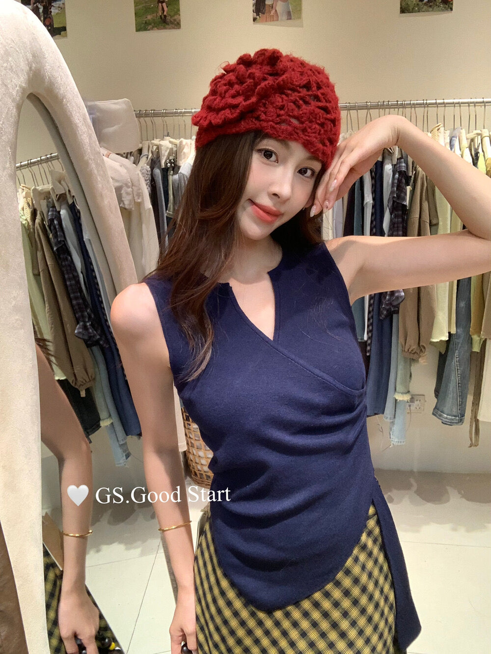 GS.GOOD START Asymmetrical Waist-Slimming Knit Tank
