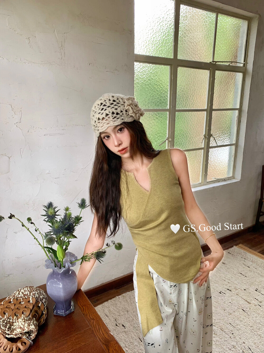 GS.GOOD START Asymmetrical Waist-Slimming Knit Tank