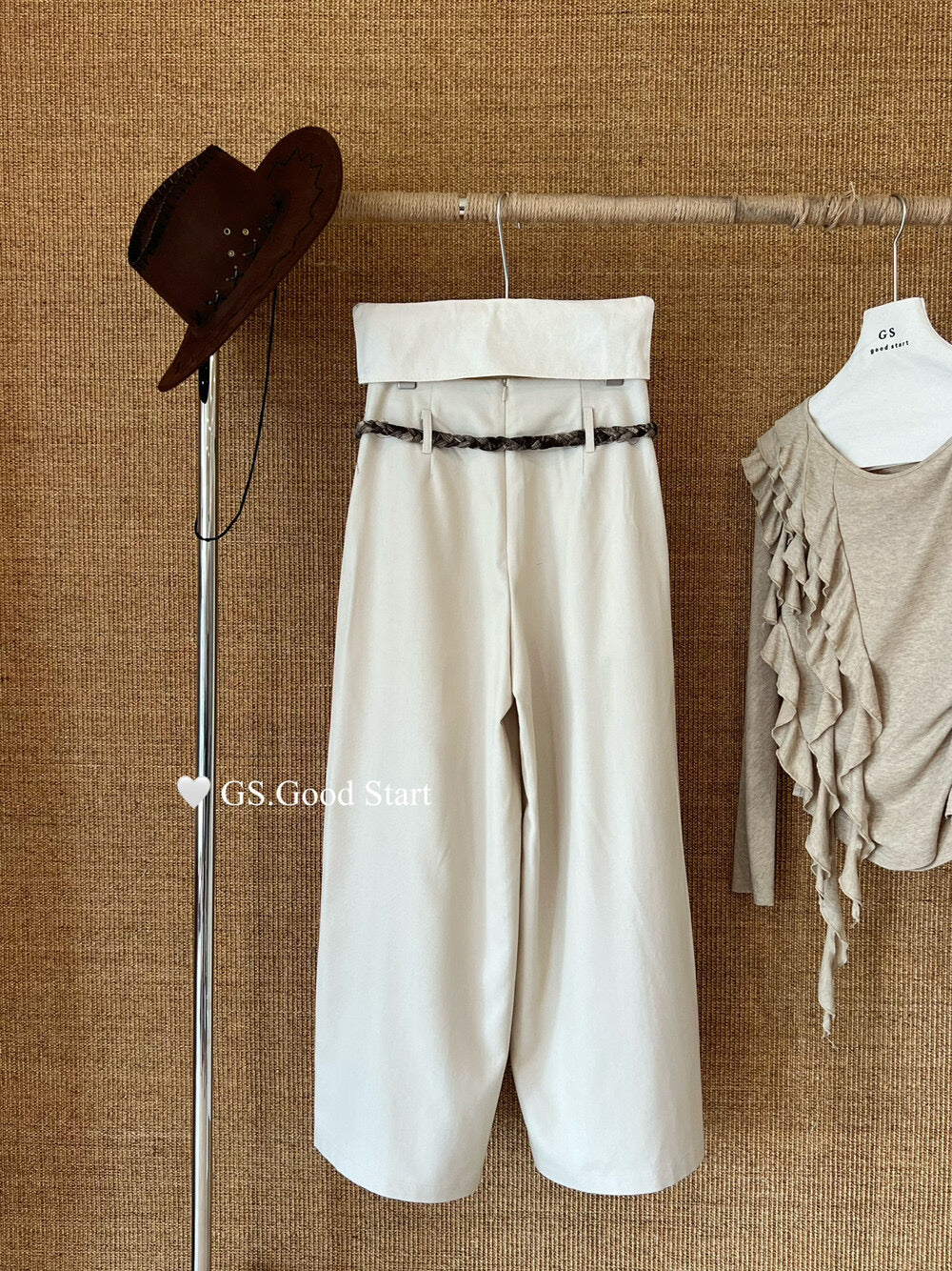 GS.GOOD START Pleated Wide-Leg Trousers with Waist Tie