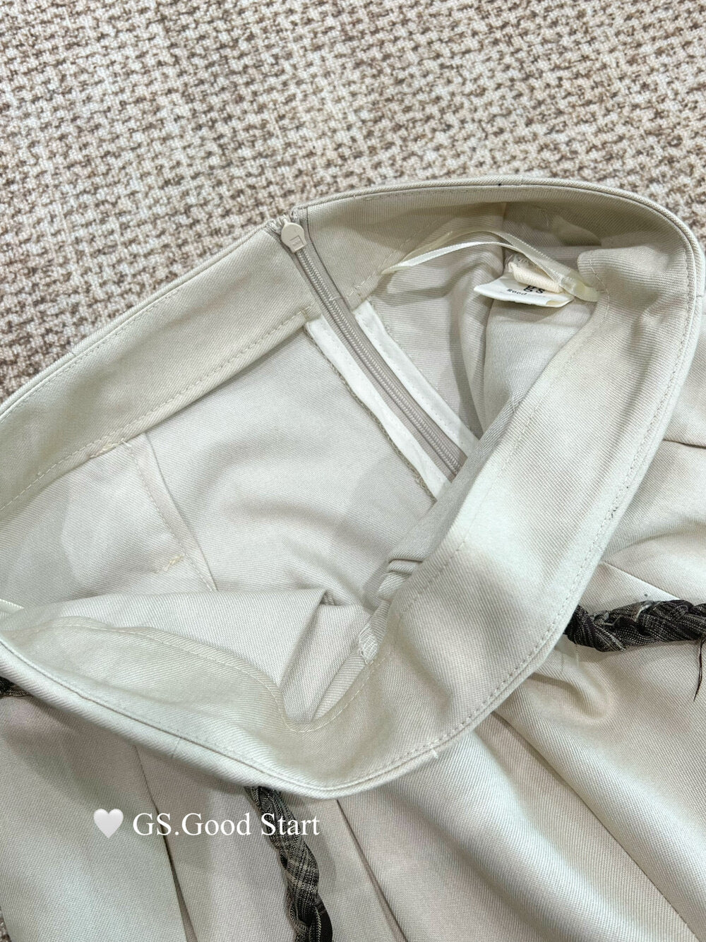 GS.GOOD START Pleated Wide-Leg Trousers with Waist Tie