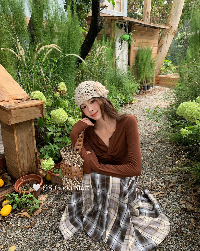 GS.GOOD START Twisted Shoulder Long-Sleeve Base Top