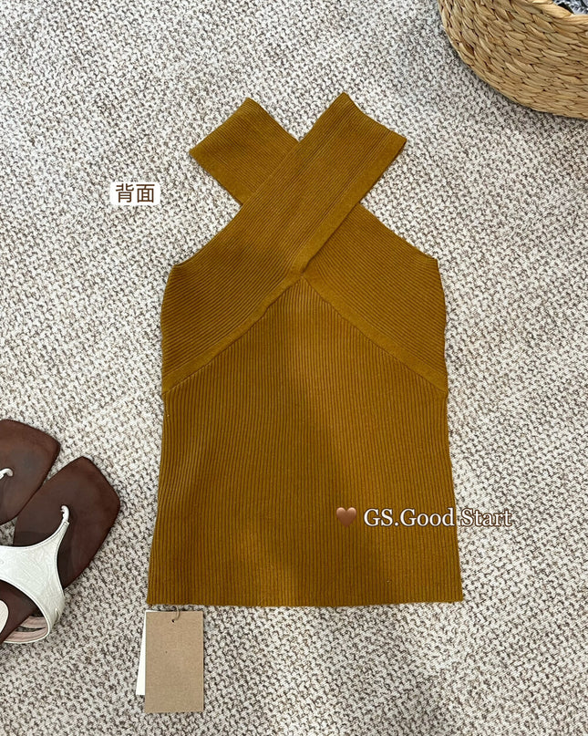 GS.GOOD START Cross-Halter Knit Baddie Tank