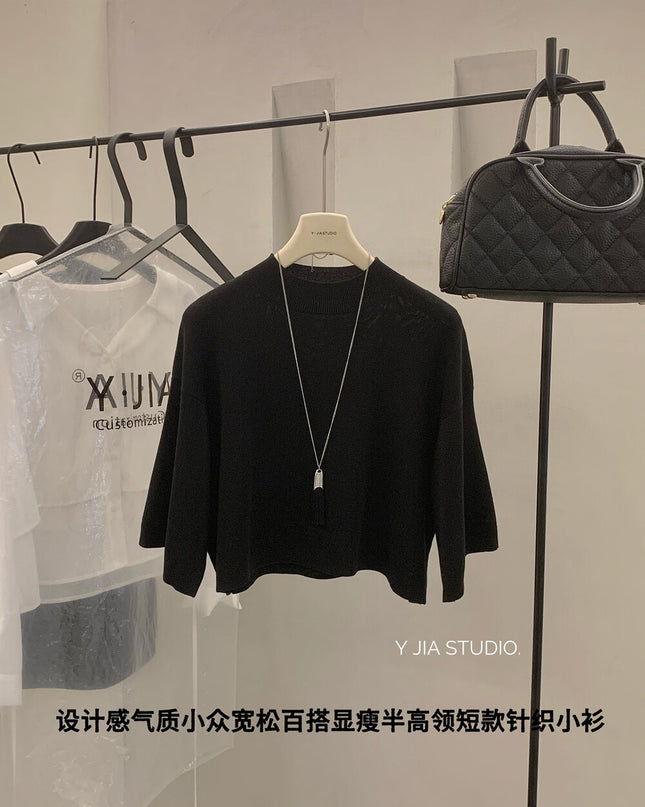 Y.JIA Minimalist Mock Neck Cropped Knit Top