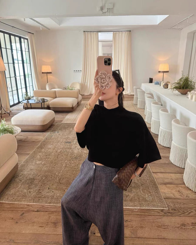 Y.JIA Minimalist Mock Neck Cropped Knit Top