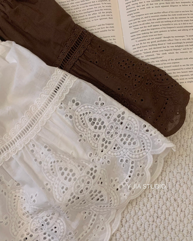 Y.JIA Vintage Lace Trim High-Waist A-Line Skirt