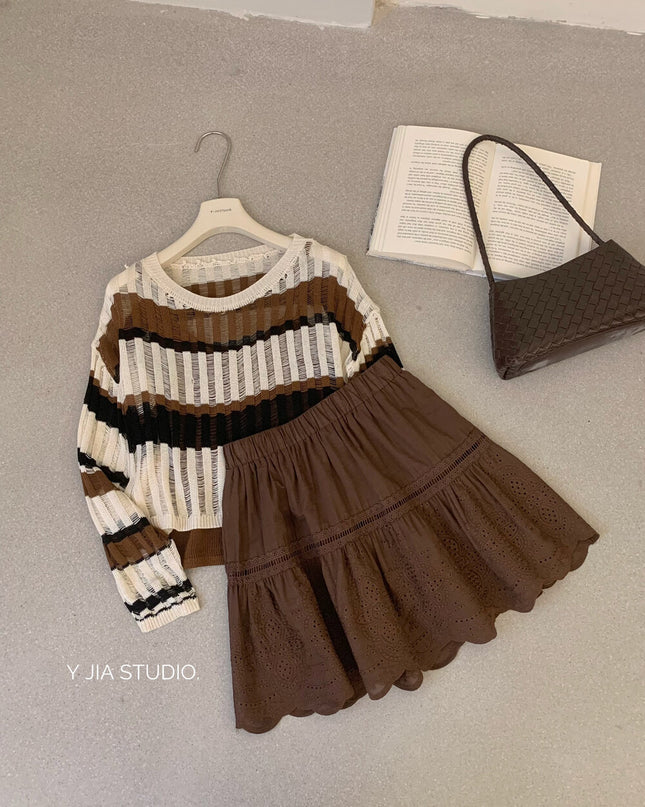 Y.JIA Vintage Lace Trim High-Waist A-Line Skirt