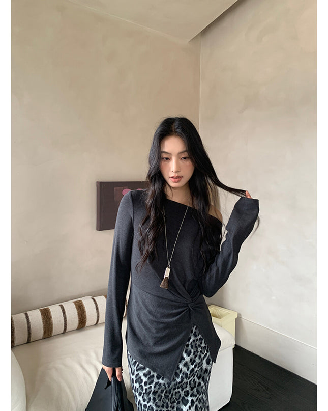 AIXILI Twist-Front Slim-Fit Knit Long Sleeve Top
