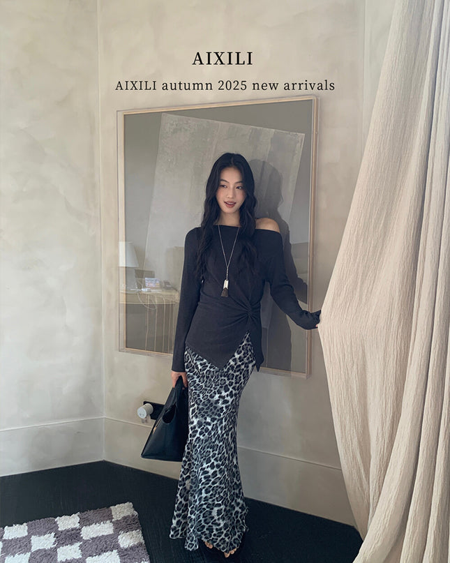 AIXILI Twist-Front Slim-Fit Knit Long Sleeve Top