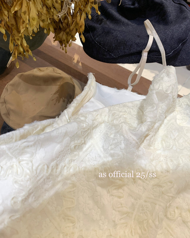 AS OFFICIAL French Romantic Puff Cami Top