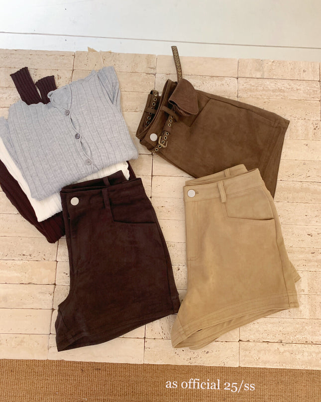 AS OFFICIAL Vintage Suede Belted Shorts