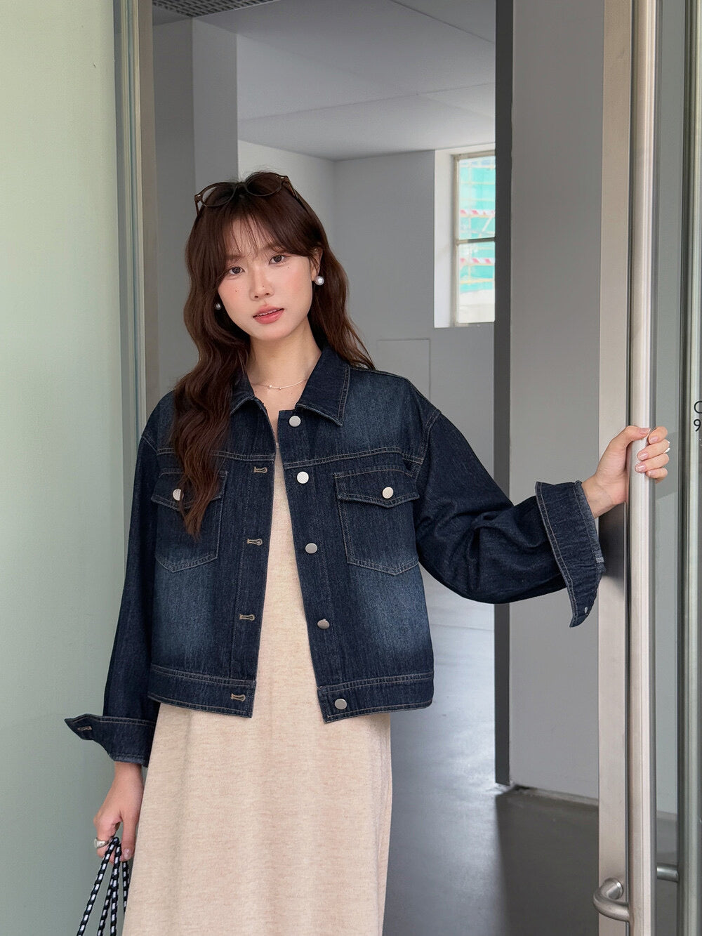 APXIVI Retro Polo-Collar Cropped Denim Jacket