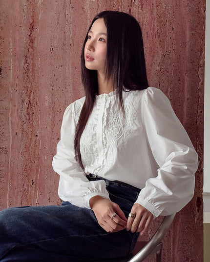 APXIVI Retro High-Waist Flared Hem Denim Pants