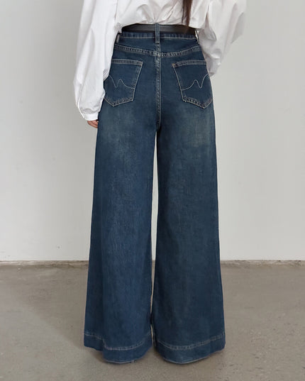 APXIVI Retro High-Waist Flared Hem Denim Pants