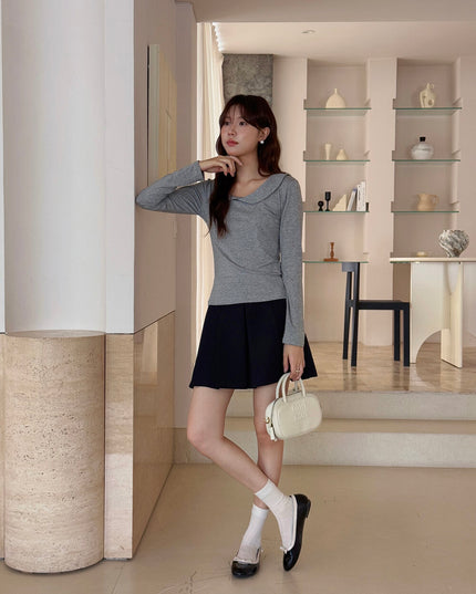 APXIVI Korean-Inspired Commuter Doll Collar Shoulder-Fit Long-Sleeve Tee