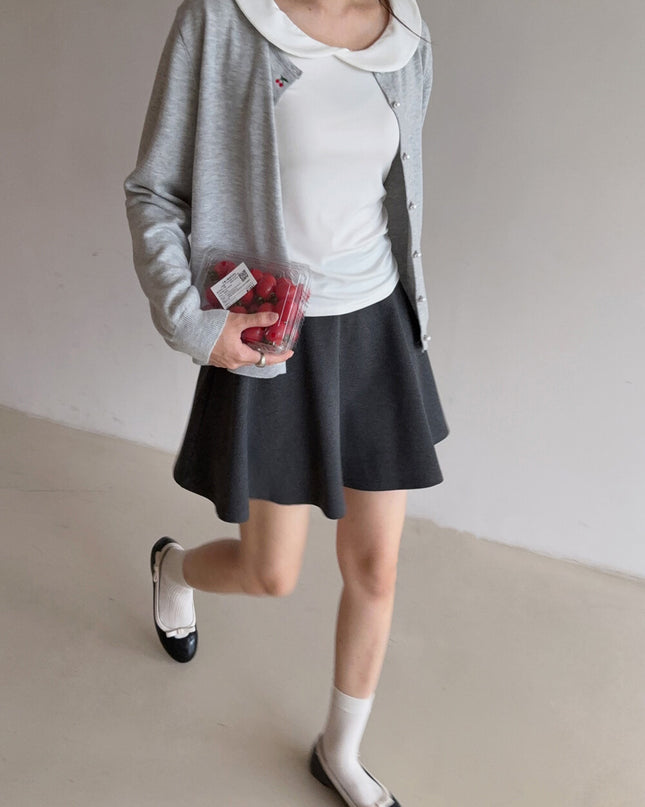 APXIVI Korean-Inspired Commuter Doll Collar Shoulder-Fit Long-Sleeve Tee