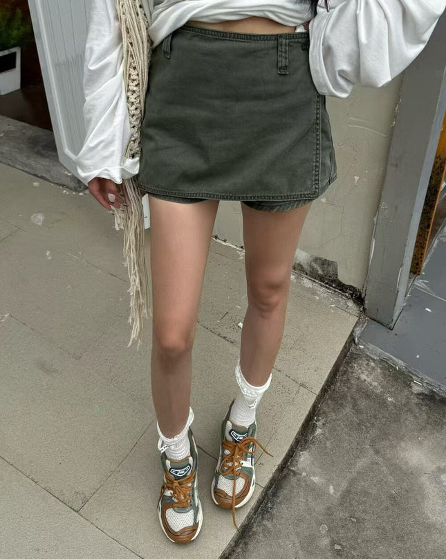 WGWE Low-Waist Sexy Bodycon A-Line Skort with Anti-Exposure Design