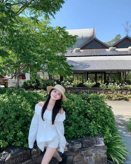 WGWE Off-Shoulder Lantern Sleeve Blouse