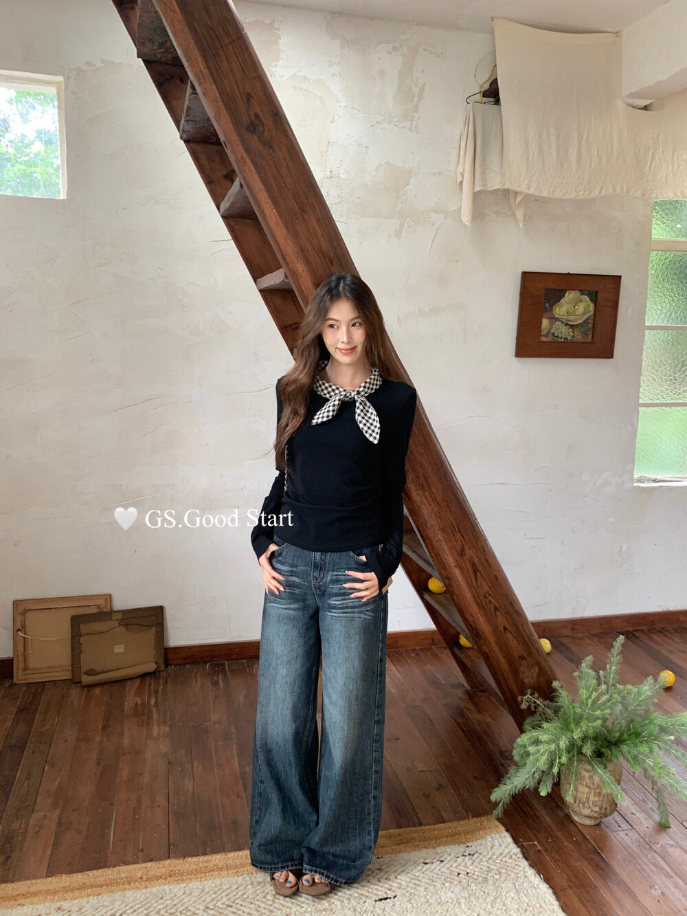 GS.GOOD START Sweet Plaid Bow Casual Top