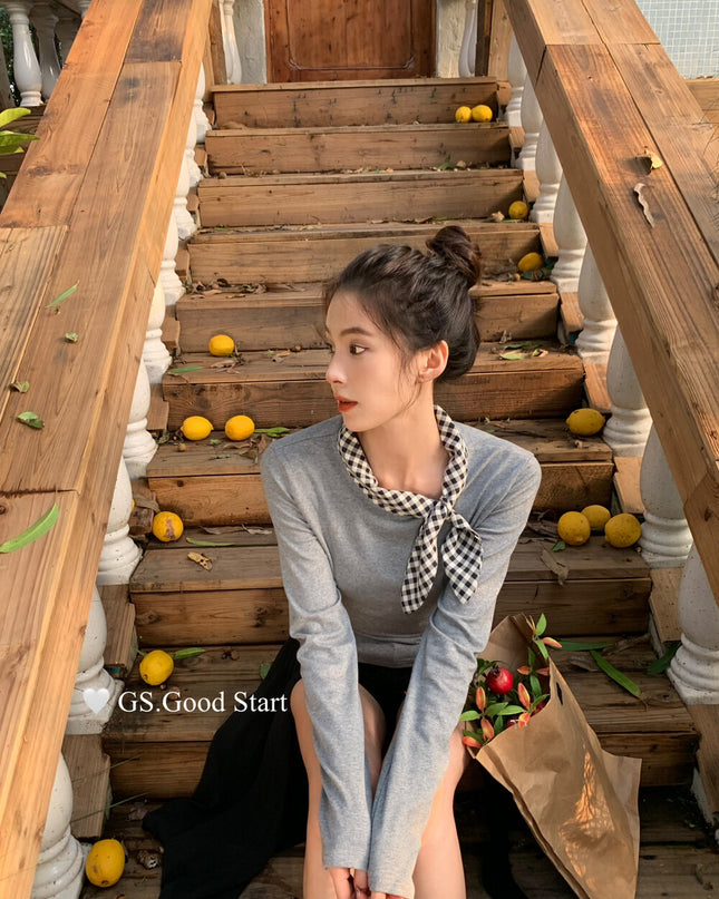 GS.GOOD START Sweet Plaid Bow Casual Top