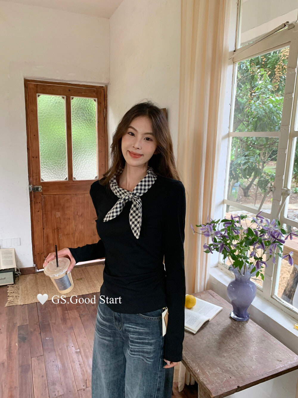 GS.GOOD START Sweet Plaid Bow Casual Top