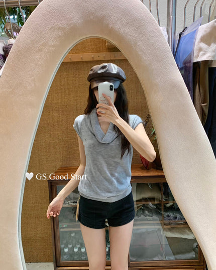 GS.GOOD START Elegant Drape-Neck Sleeveless Knit Vest