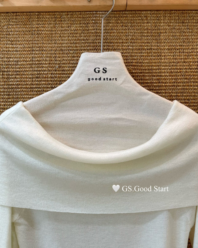 GS.GOOD START Off-Shoulder Tie-Up Knit Top