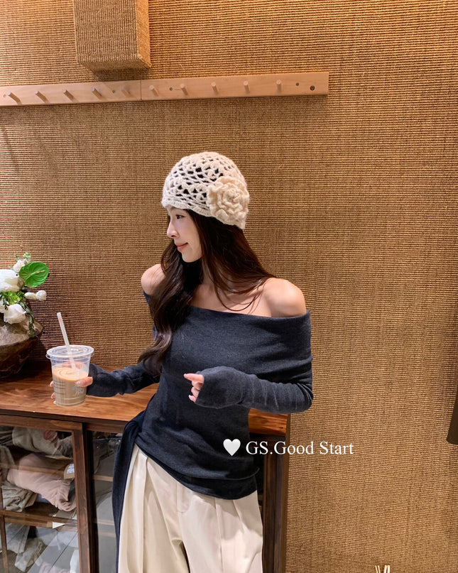 GS.GOOD START Off-Shoulder Tie-Up Knit Top