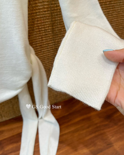 GS.GOOD START Off-Shoulder Tie-Up Knit Top