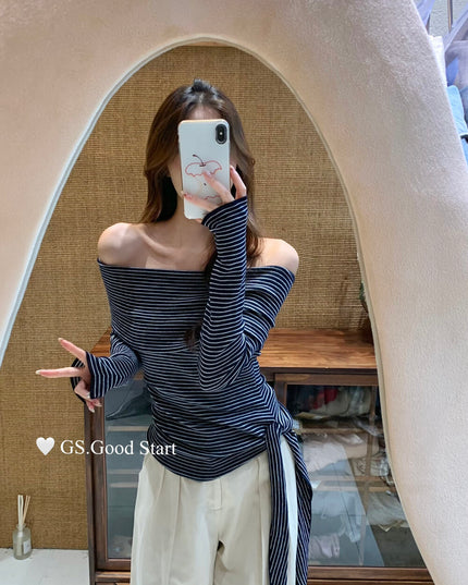 GS.GOOD START Off-Shoulder Tie-Up Knit Top
