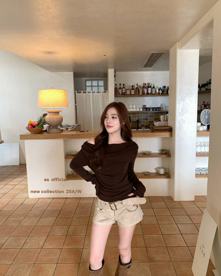 AS OFFICIAL Belgium Muse Suede Matte High-Waist Belted Shorts