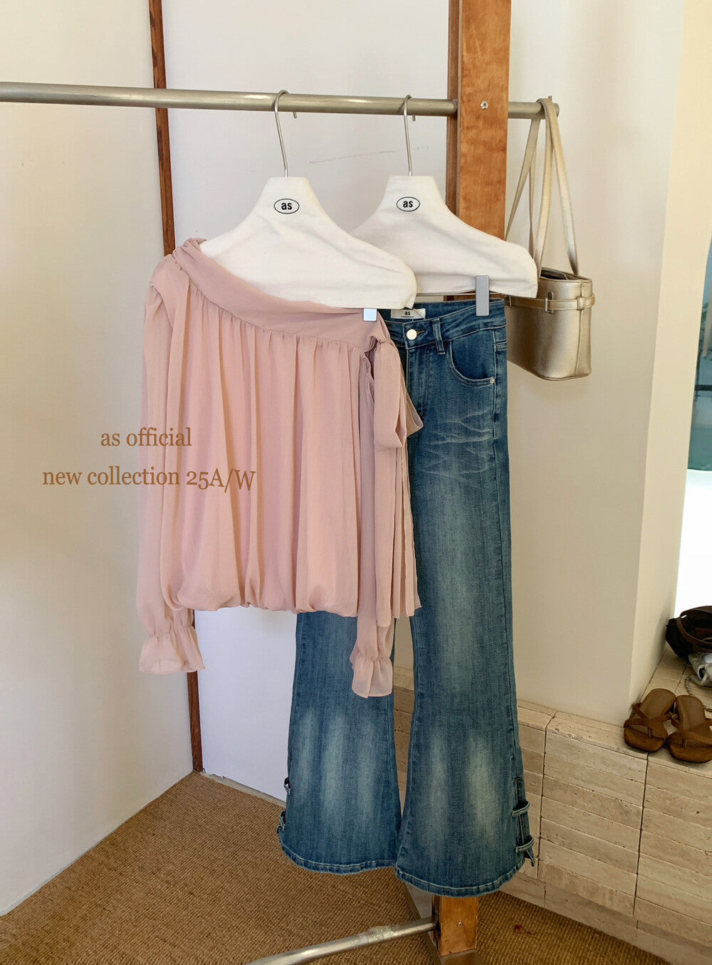 AS OFFICIAL Vintage Grace One-Shoulder Tie Blouse