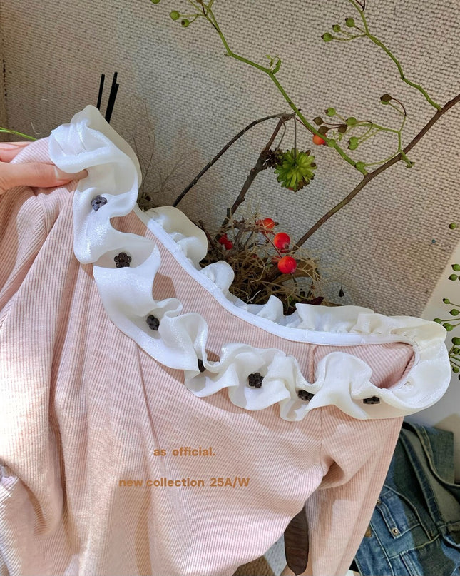 AS OFFICIAL Cloud-Feel 3D Floral Asymmetrical Shoulder Top